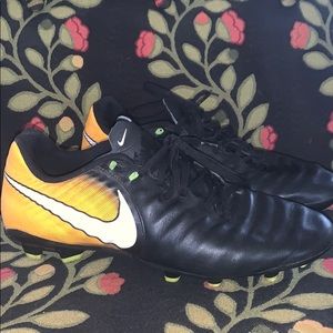 Nike tiempo soccer cleats